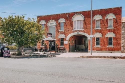 Merino Cafe & Freehold